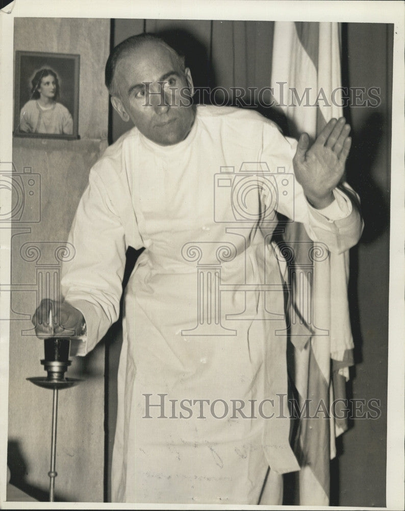 1933 Press Photo Dr Huyl Manity - Historic Images