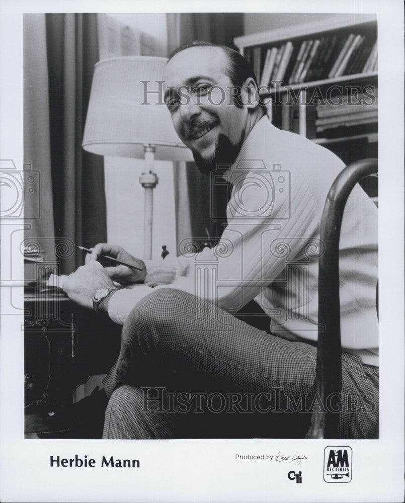 1968 Press Photo Herbie Mann - Historic Images