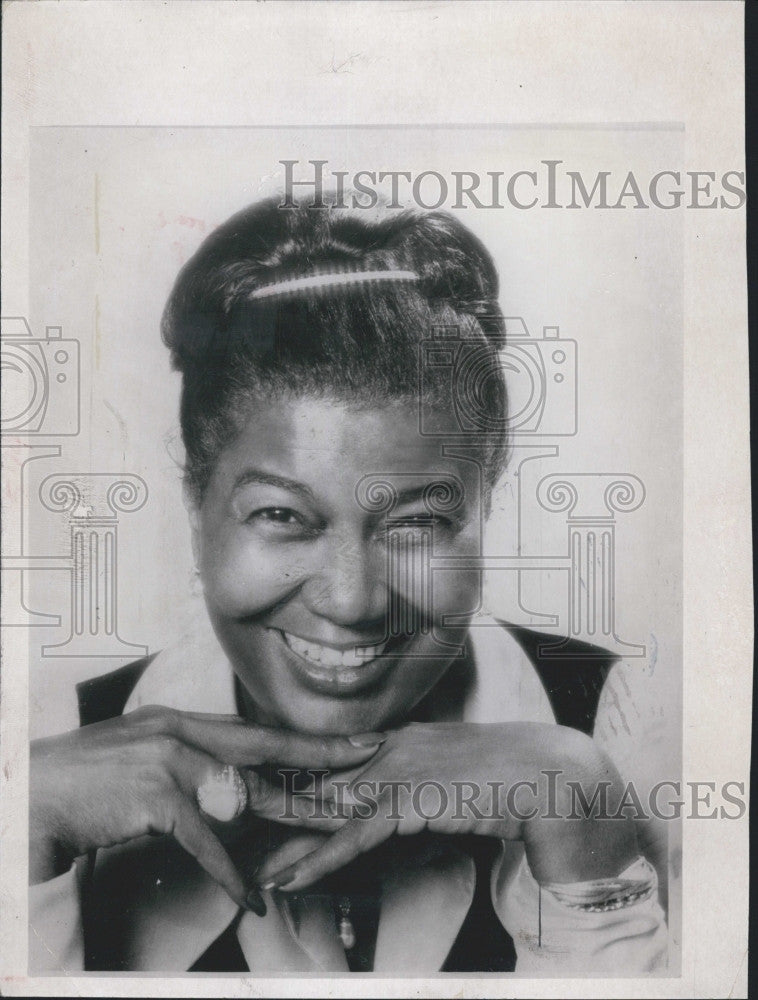 1974 Press Photo Pearl Bailey, american singer and Broadway star. - Historic Images