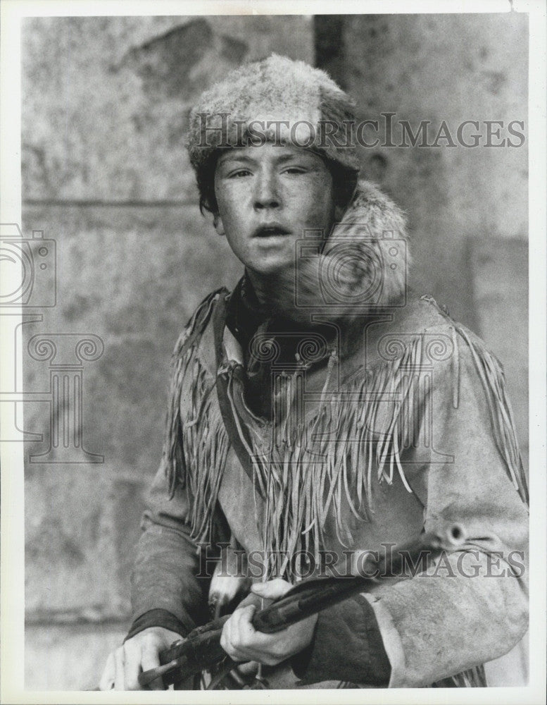 1986 Press Photo Actor Kelly Reno stars in &quot;Alamo Jobe&quot; a NBC Steven Spielberg - Historic Images