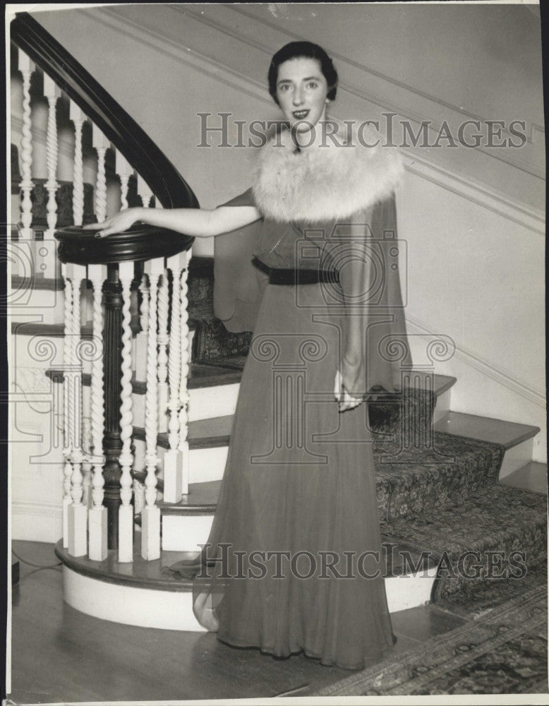 1935 Press Photo Mary Curley - Historic Images