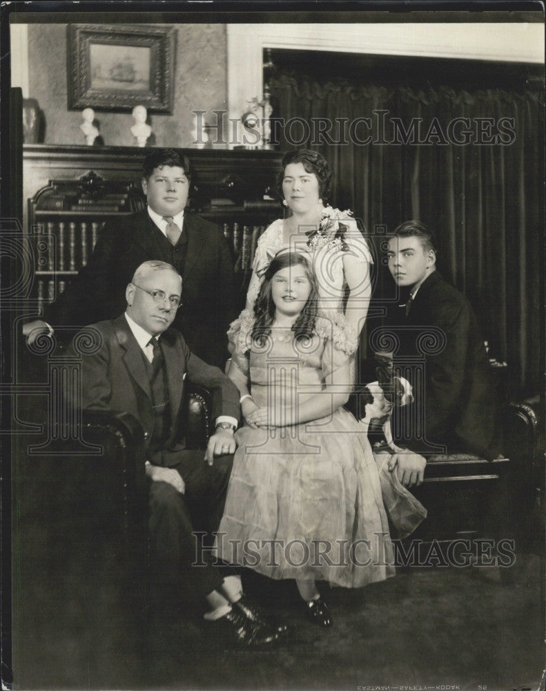 1923 Press Photo Mayor Malcolm Nichols and Family - Historic Images