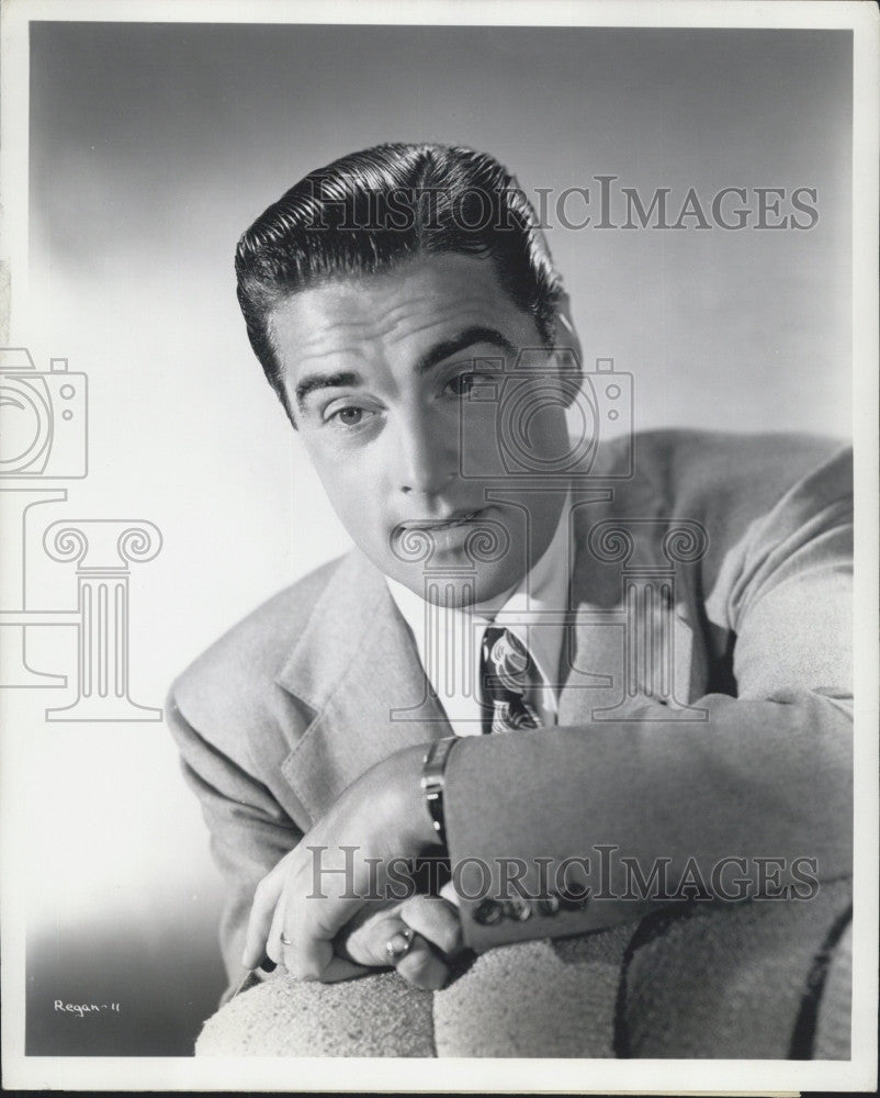 Press Photo Singer Phil Regan - Historic Images