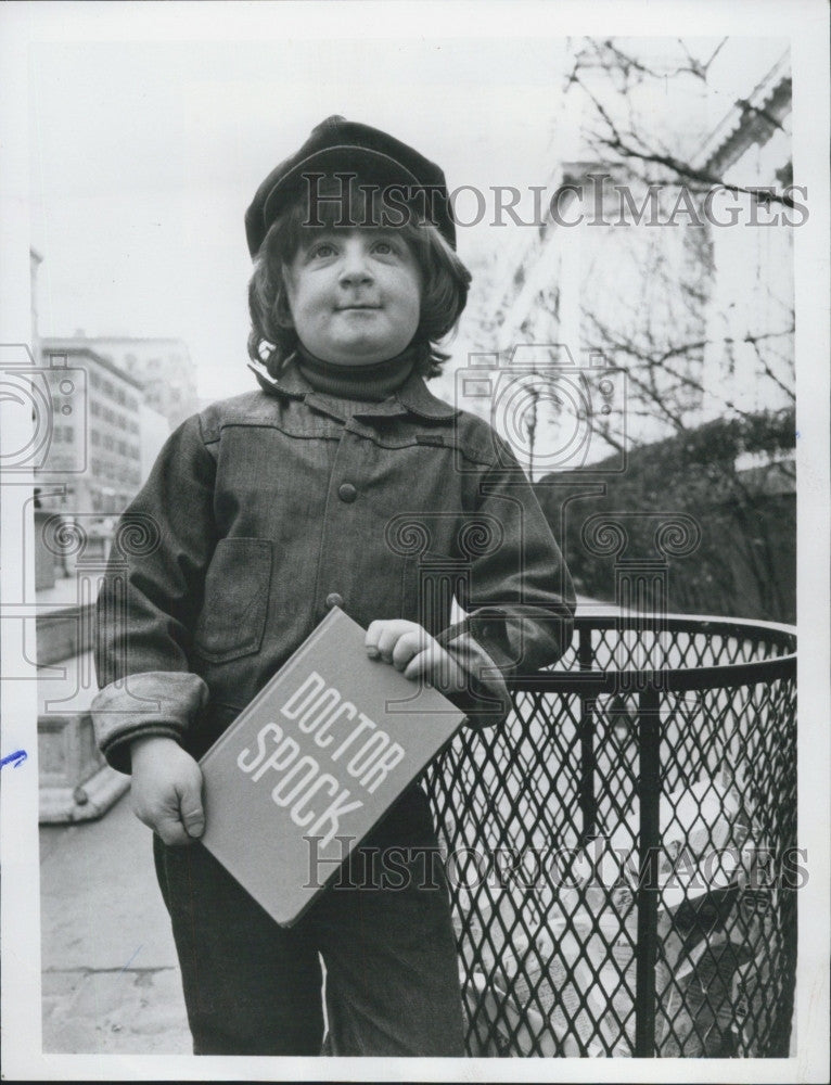 1977 Press Photo Child Star Genius Mason Reese On ABC Comedy Special &quot;Mason&quot; - Historic Images