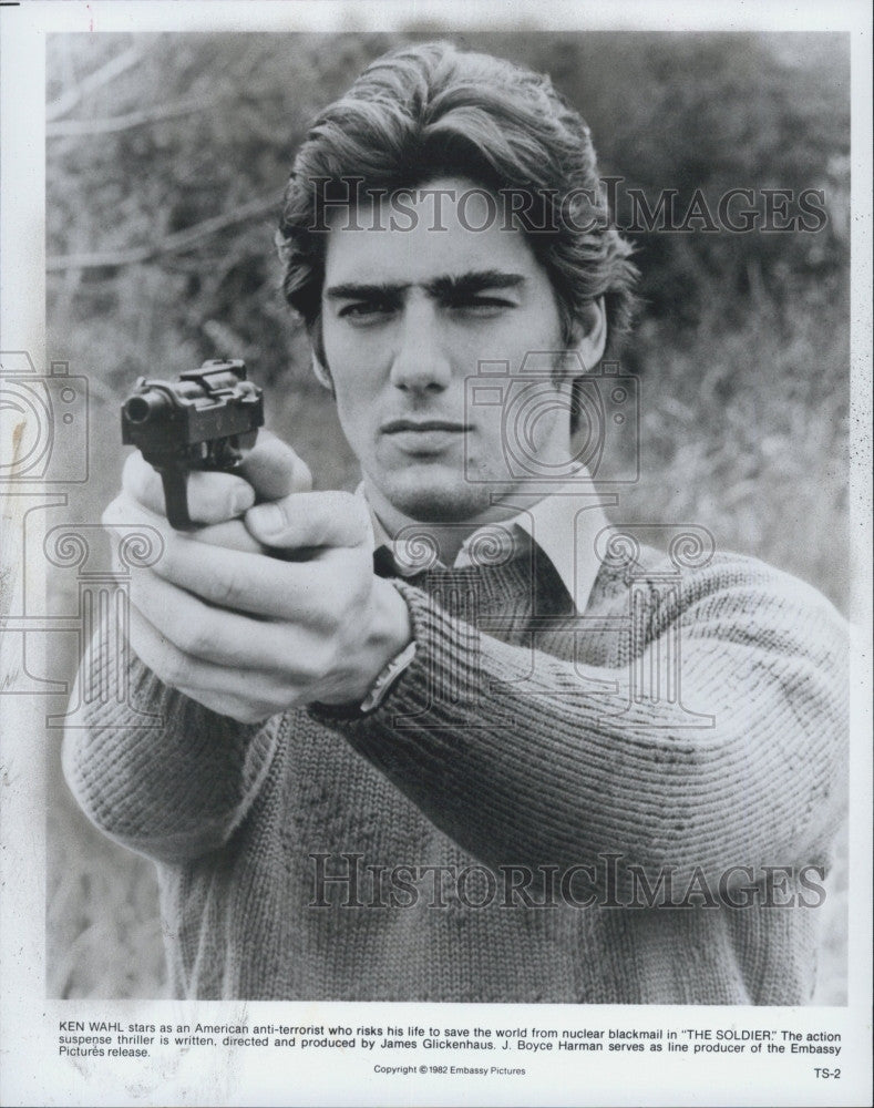 1982 Press Photo Actor Ken Wahl Stars In &quot;The Soldier&quot; - Historic Images