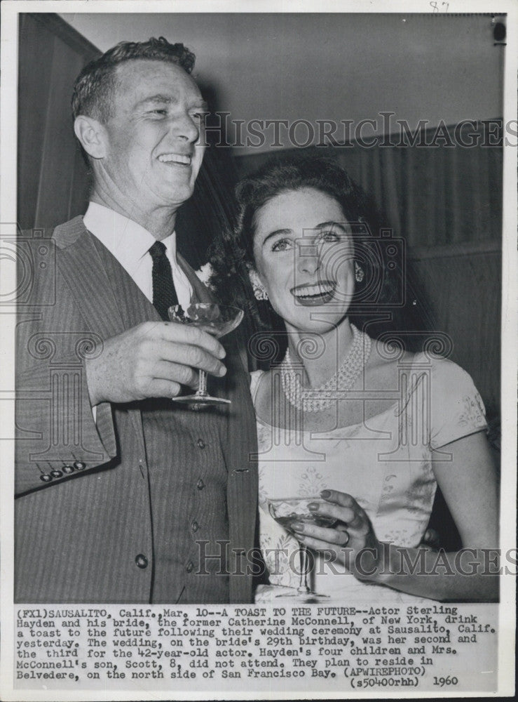 1960 Press Photo Actor Sterling Hayden And New Bridge Catherine McConnell - Historic Images