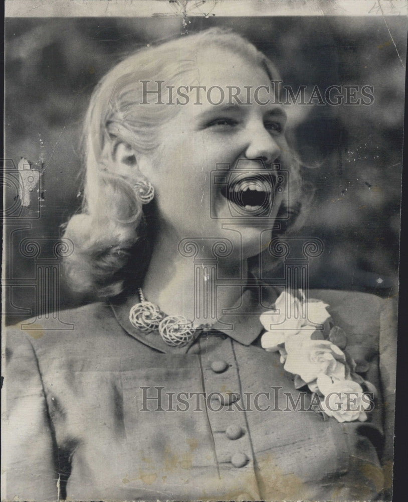 1949 Press Photo Sharman Douglas - Historic Images