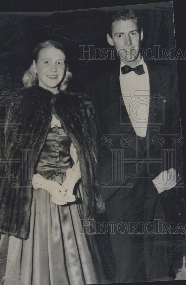 1955 Press Photo Sharman Douglas and Brother Lewis Douglas, Jr. - Historic Images