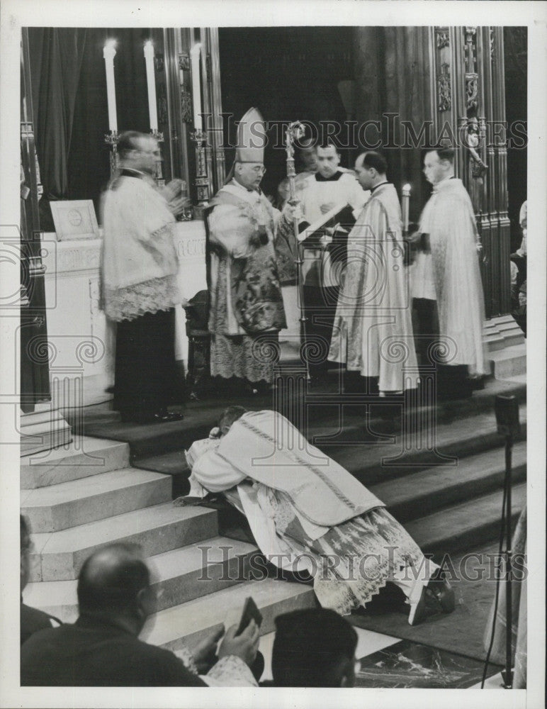 1945 Press Photo Bishop Joseph Donahue Consecration St. PatrickÃ¢â‚¬â„¢s Cathedral - Historic Images