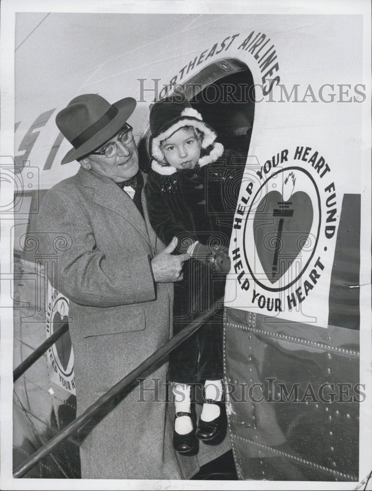 1956 Press Photo Charles A. Gates, Mary Bower of Massachusetts Heart Fund - Historic Images