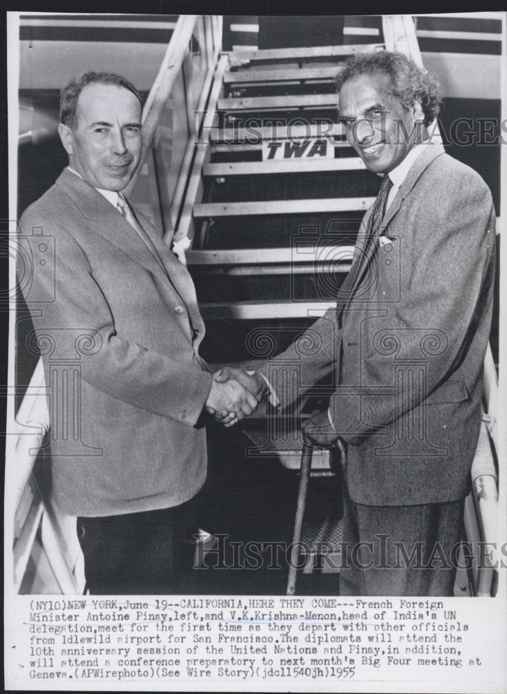 1955 Press Photo French Foreign Minister Antoine Pina, and V.K. Krishn-Menon. - Historic Images