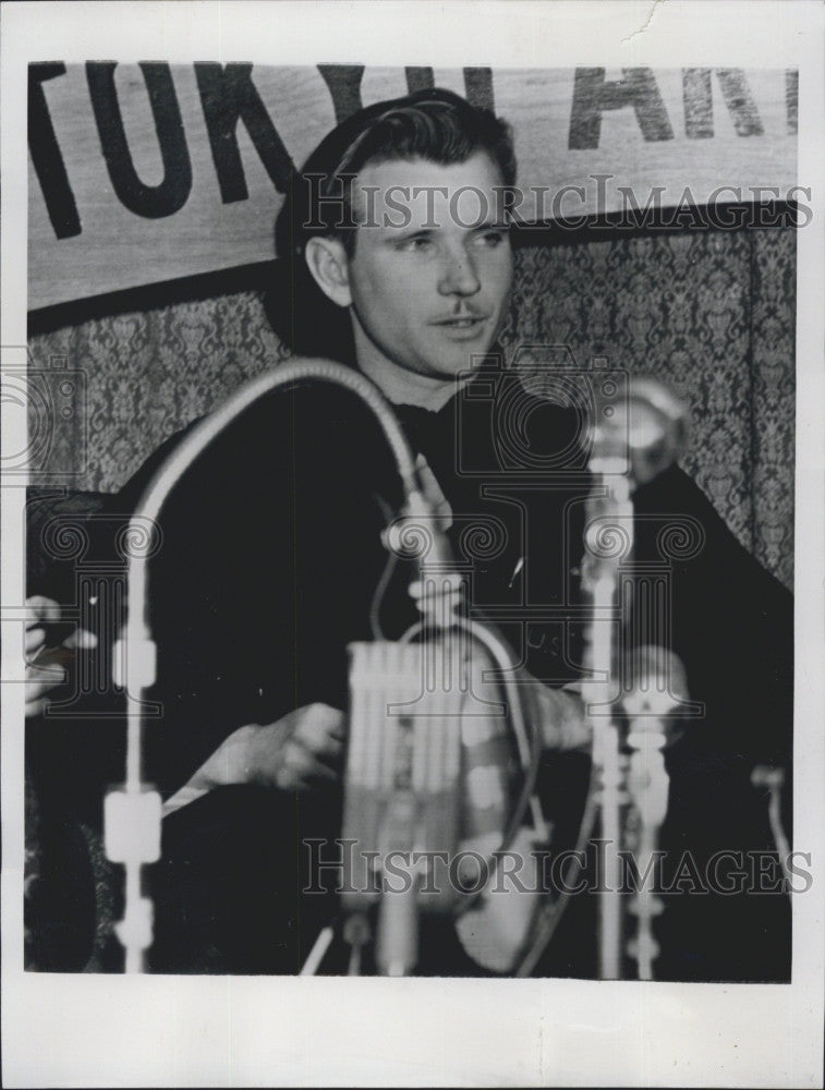 1954 Press Photo  Claude Batchelor, Korean War turncoat served 8 years - Historic Images