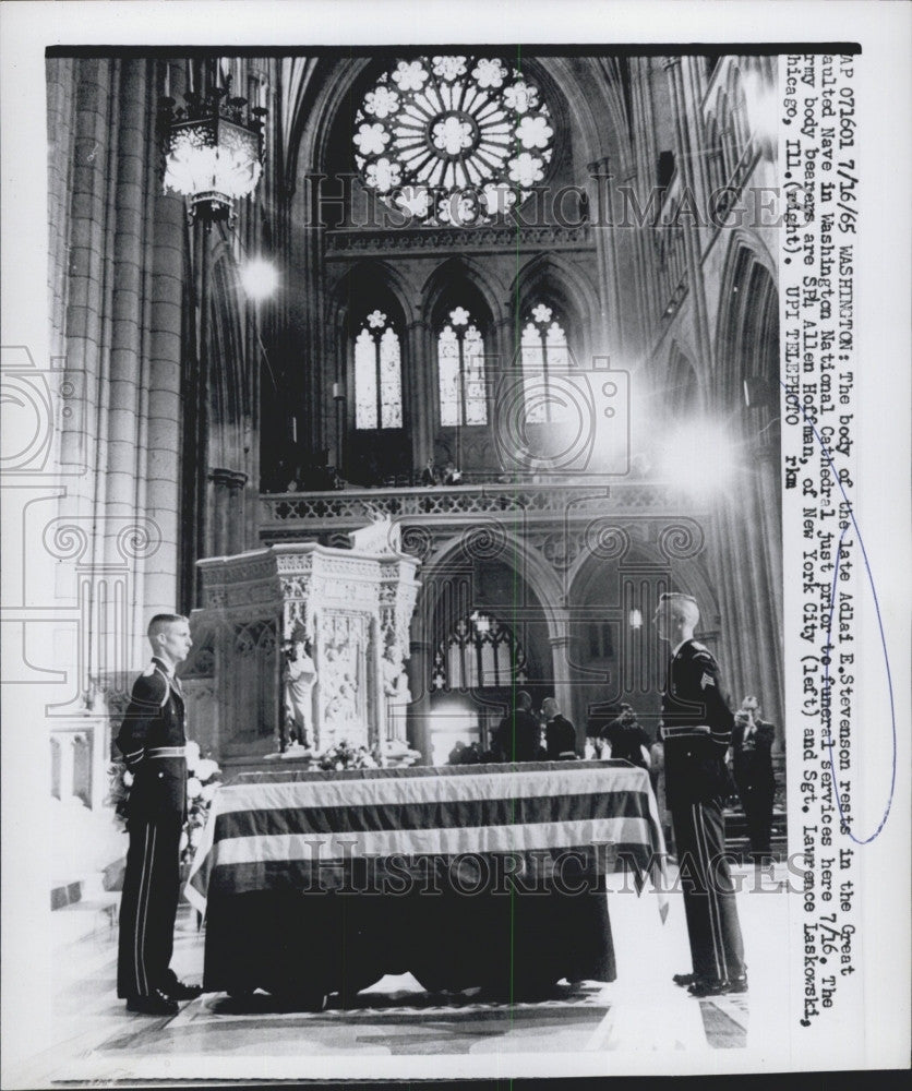 1965 Press Photo Adlai Stevenson Funeral Washington National Cathedral - Historic Images