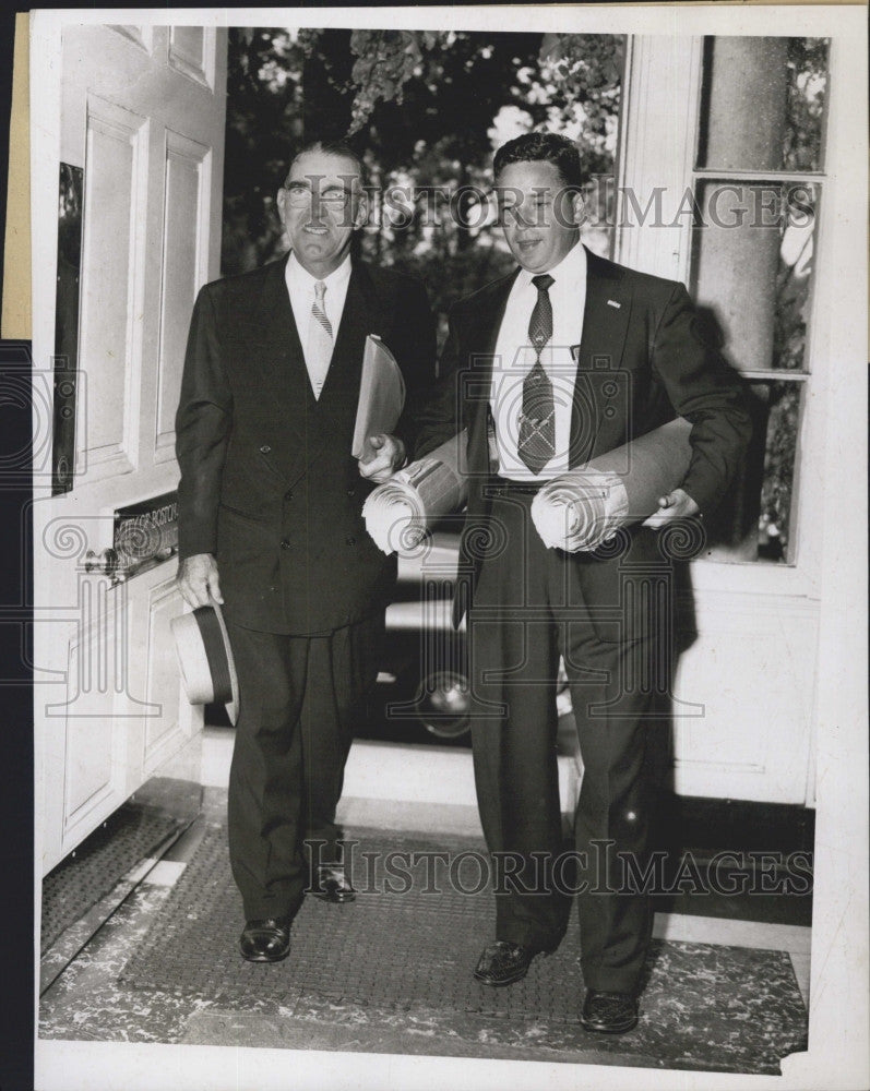 1955 Press Photo William Baxter Attorney for City of Boston &amp; Authur Coffey - Historic Images