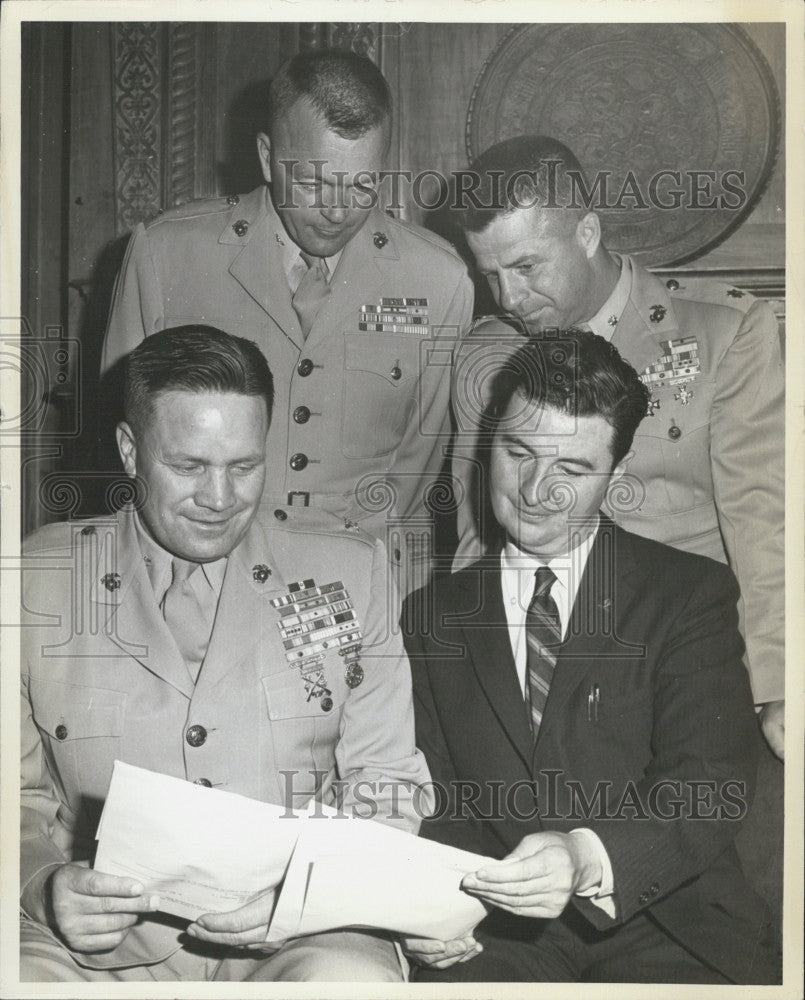 1958 Press Photo First Marine Division Association Directors and Committee. - Historic Images