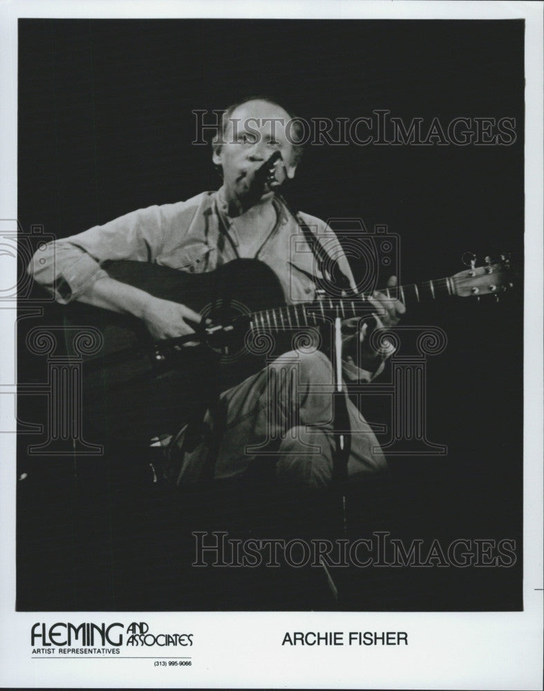 Press Photo Archie Fisher - Historic Images