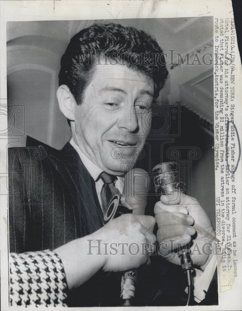 1964 Press Photo Singer Eddie Fisher Leaving Attorney&#39;s Office In New York - Historic Images