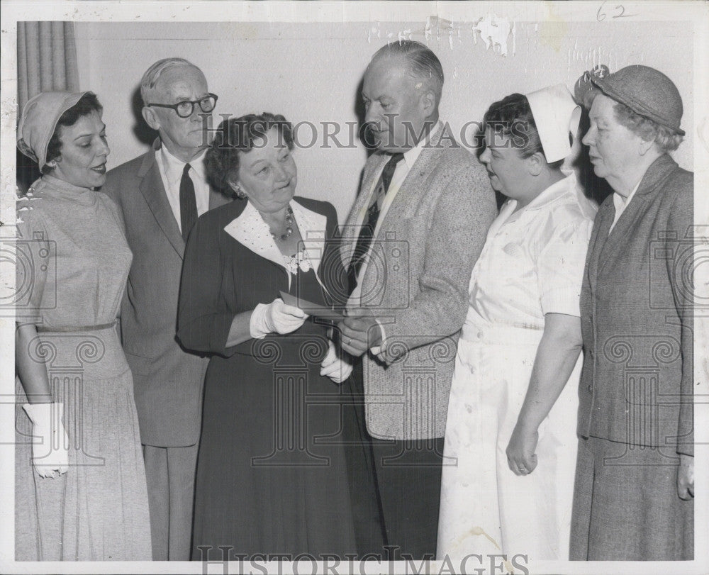 1957 Press Photo Lady Elks Club Donates Money to Mass. State School for Retarded - Historic Images