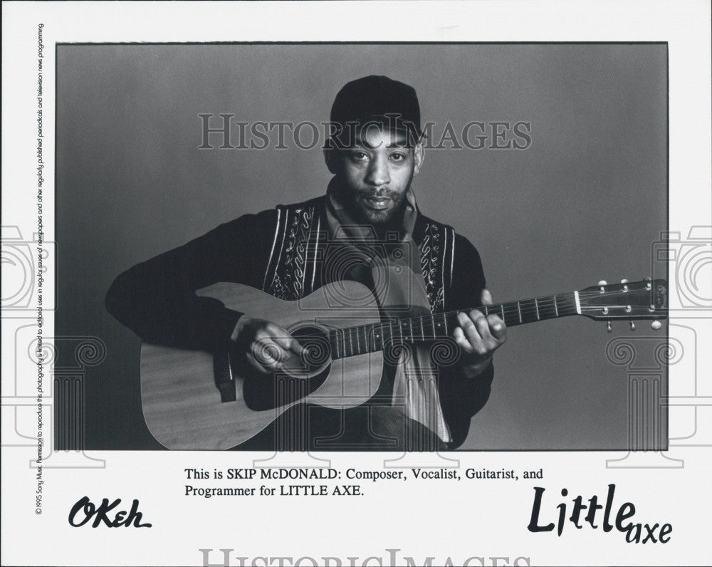 1995 Press Photo Skip McDonald, Singer and Composer for &quot;Little Axe&quot; - Historic Images