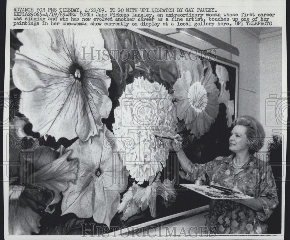 1969 Press Photo Singer &amp; Artist Jane Pickens Langley - Historic Images