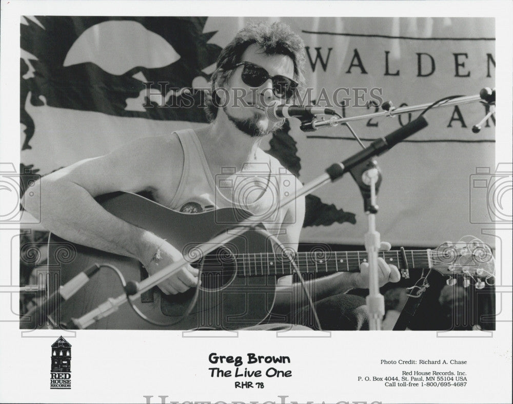 1996 Press Photo Greg Brown &quot;The Live One&quot; - Historic Images