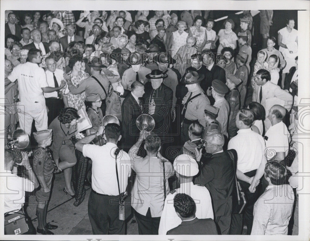 1965 Press Photo Governor John Volpe, Richard Cardinal Cushing at Logan Airport - Historic Images