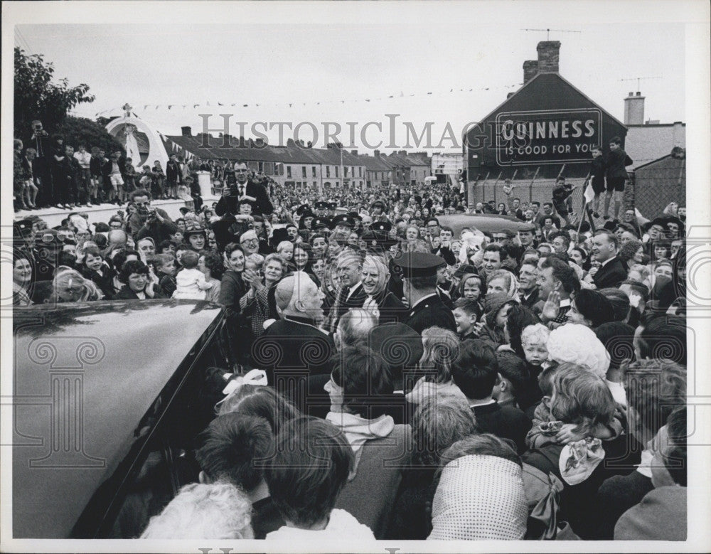 1965 Press Photo Richard Cardinal Cushing in Ireland - Historic Images