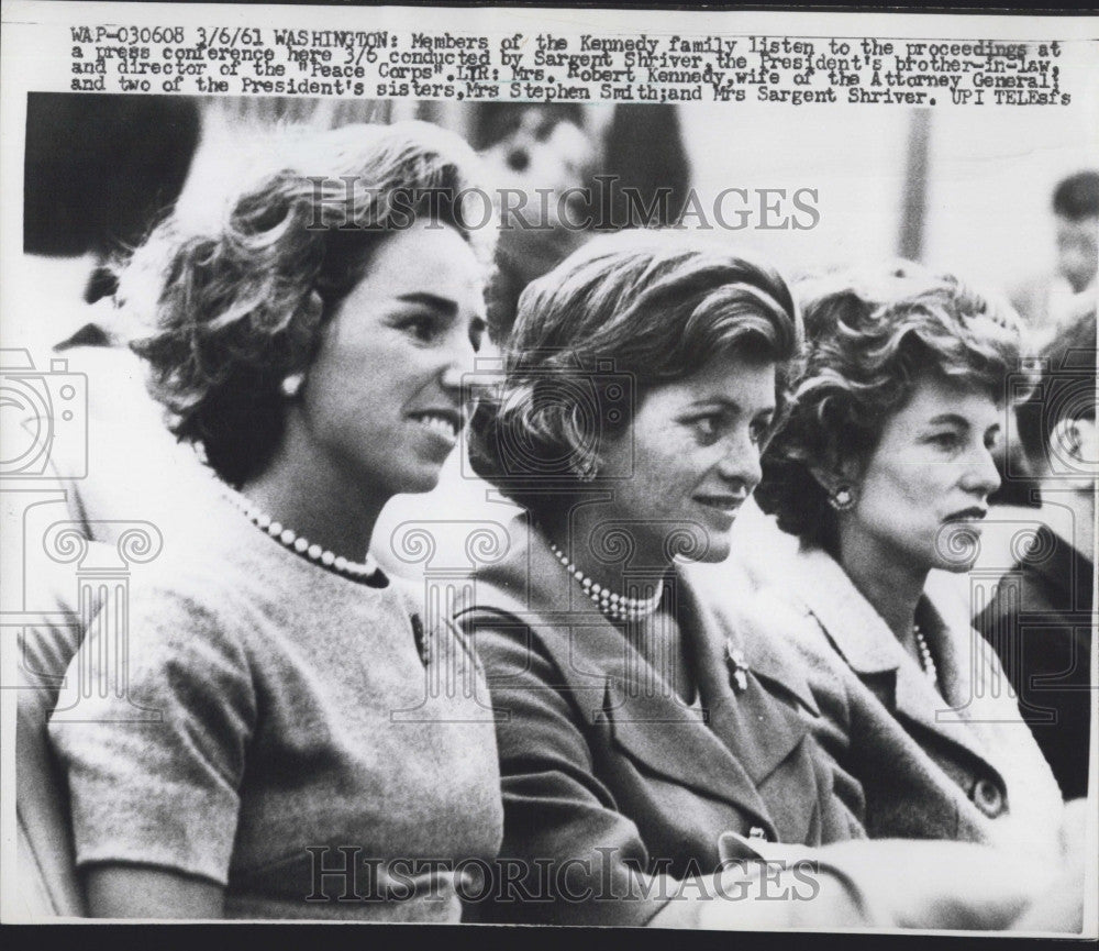 1961 Press Photo Kennedy Family with Mrs.Robert Kennedy and Pres. sisters. - Historic Images