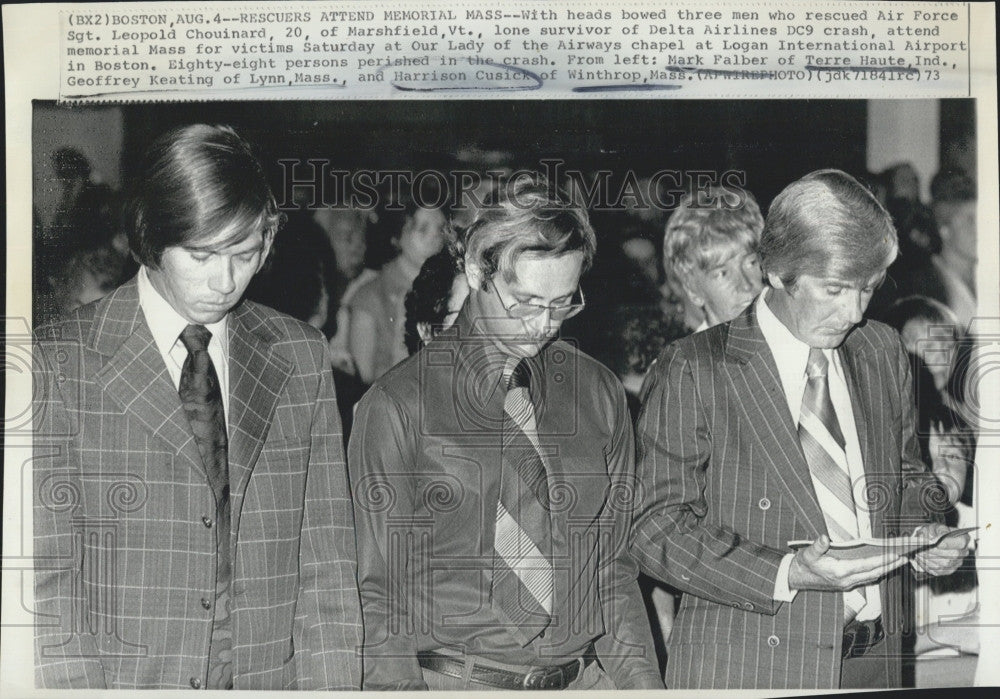 1973 Press Photo Mark Falber, Geoffrey Keating, Harris Cusick at memorial mass - Historic Images