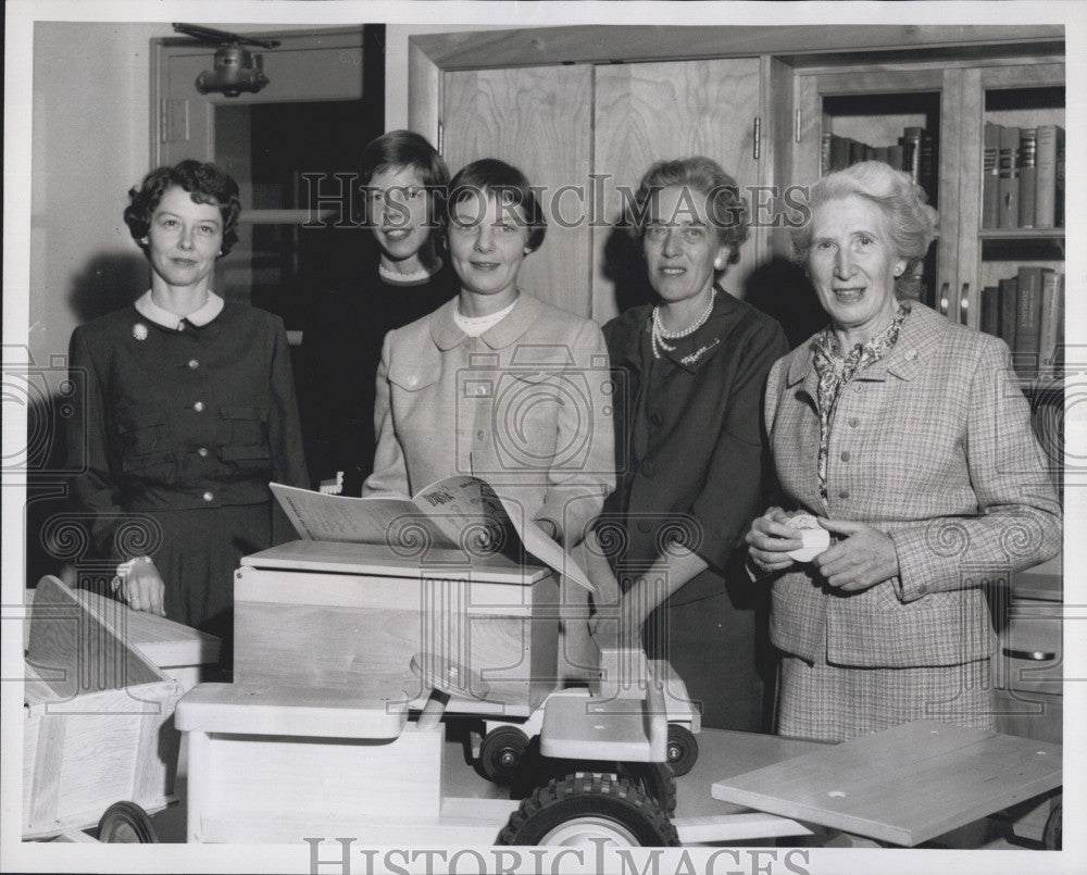 1961 Press Photo Leaders of Child Study Conference - Boston - Historic Images