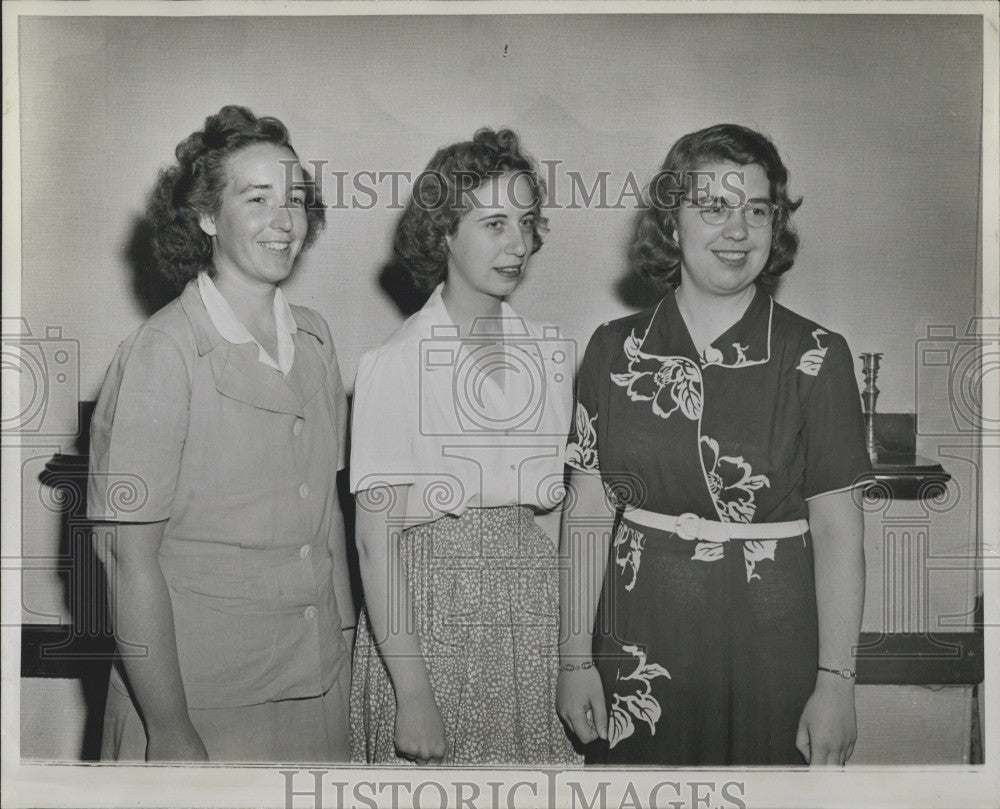 1943 Press Photo Simmons College, Ruth Butler,Hazel Brown &amp; Nancy Cushman - Historic Images