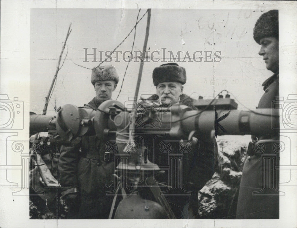 1940 Press Photo Finnish Pres Kyosti Kallio and military officers - Historic Images