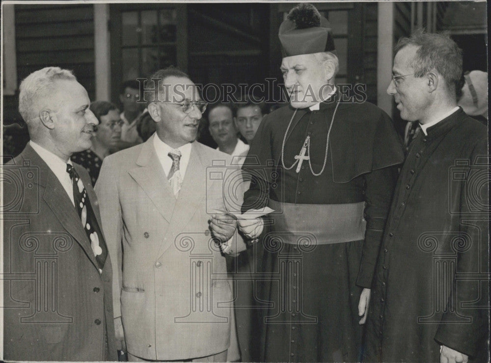 1949 Press Photo  Archbishop Richard J. Cushing, Bonfiglio,Rev Ottavi, A Julian - Historic Images