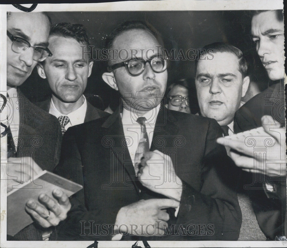 1958 Press Photo Dr. Bernard Schwartz, New York University Law Professor - Historic Images