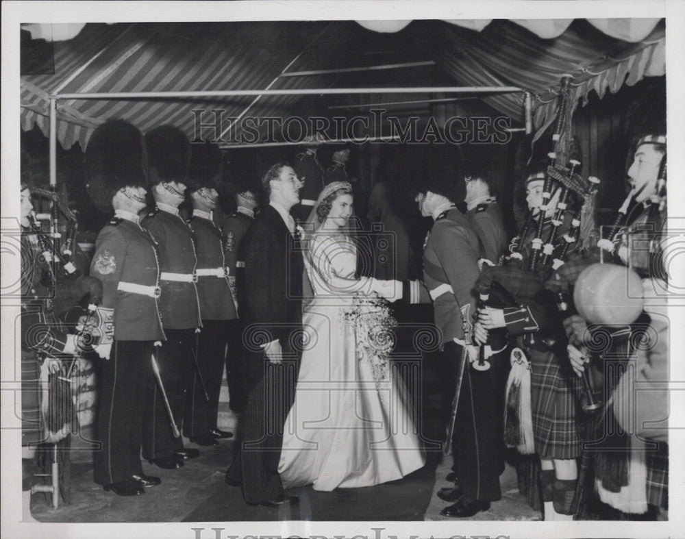 1952 Press Photo Wedding of Lady Caroline Child-Villiers, Viscount Melgund - Historic Images