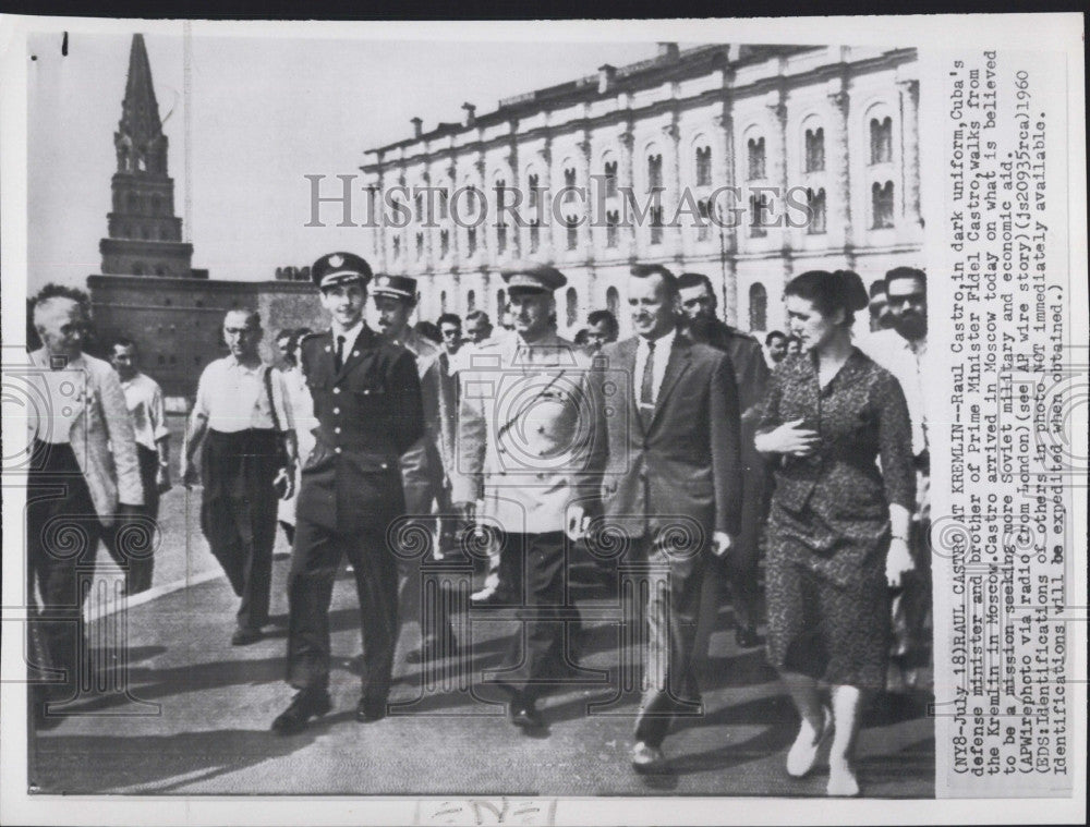 1960 Press Photo Raul Castro on a visit in Moscow - Historic Images