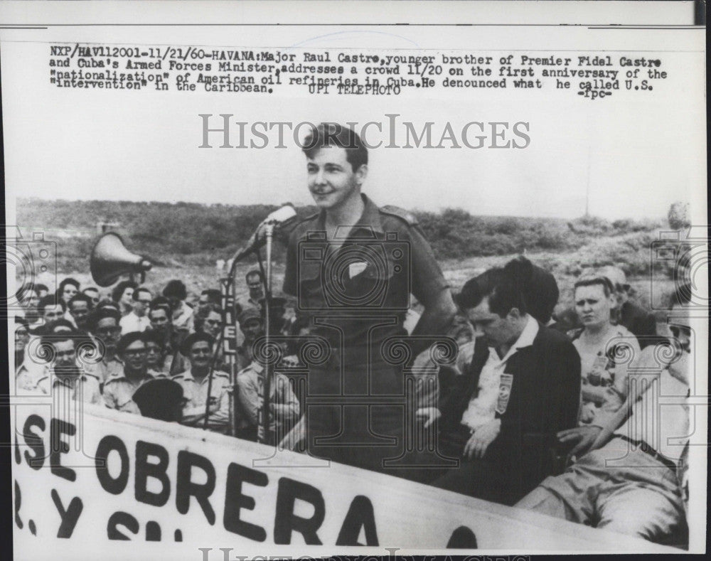 1960 Press Photo Major Raul Casto giving speech denouncing U.S. intervention - Historic Images