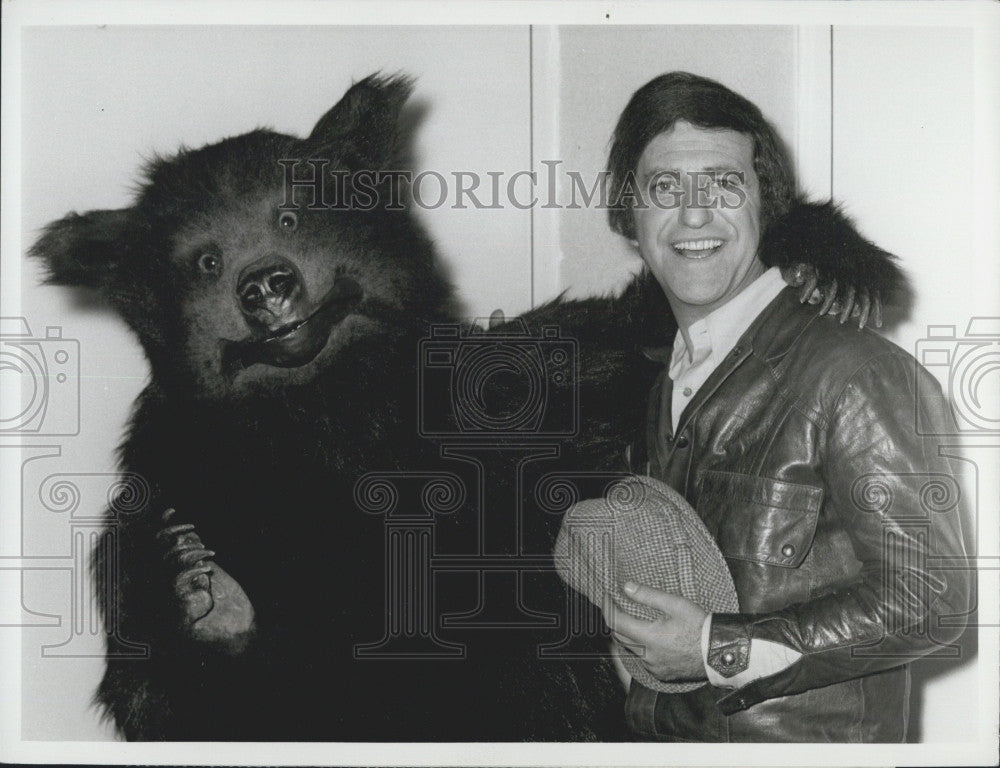 1973 Press Photo Soupy Sales and Barney in &quot;Barney and Me&quot; - Historic Images