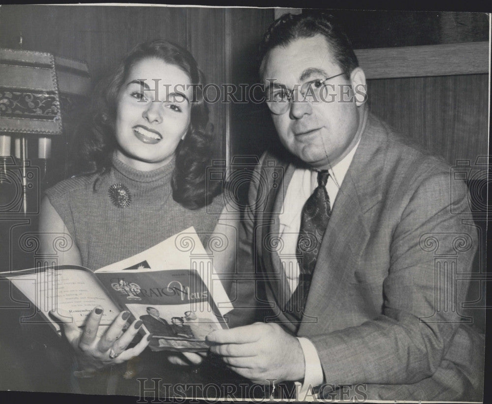 1951 Press Photo Miss America Yolande Betbeze Sheraton Biltmore Thomas Deveau - Historic Images