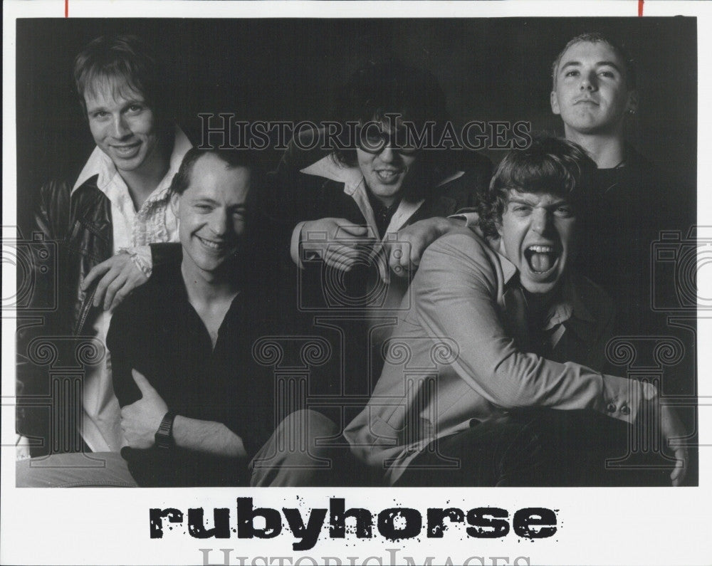 1997 Press Photo Musical band  Rubyhorse posing for photo - Historic Images