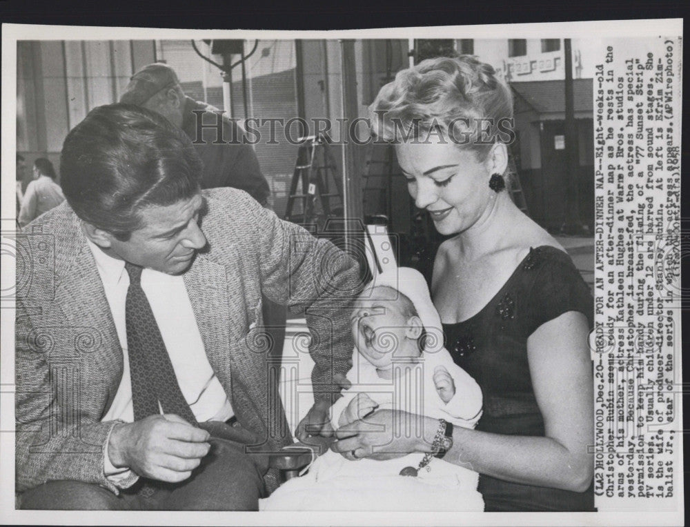 1958 Press Photo Christopher Rubin, 8-weeks-old, Kathleen Hughes - Historic Images