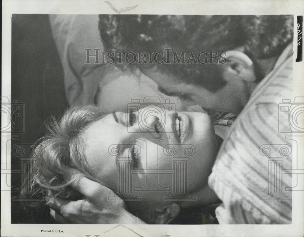 1965 Press Photo Gunnel Lindblom and Dean Stockwell in &quot;Rapture&quot; - Historic Images