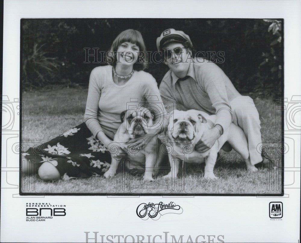 Press Photo Popular Musicians Captain &amp; Jennifer - Historic Images