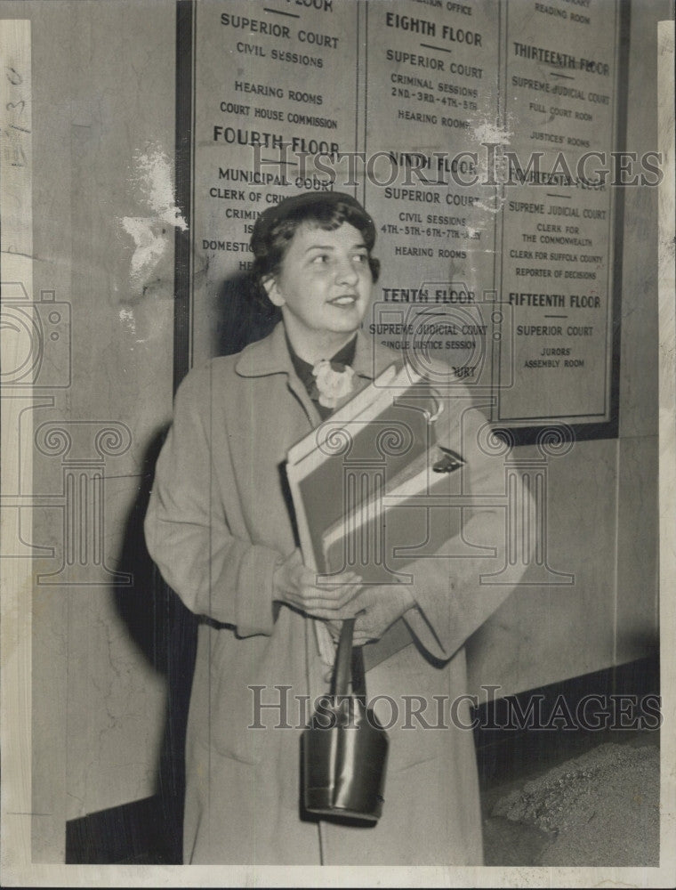 1954 Press Photo August Stefani,Sec. to D.A. Basil Flynn of Plymouth Country. - Historic Images