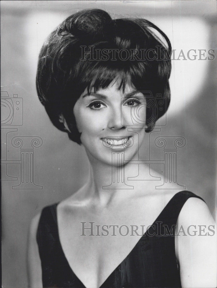 1965 Press Photo Actress &amp; Singer Phyllis Newman - Historic Images