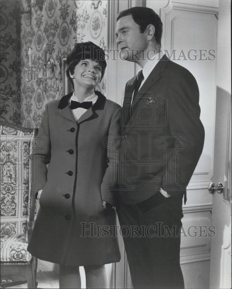 1968 Press Photo &quot;The Wicked Dreams of Paula Shultz&quot; Maureen Arthur,J Forman - Historic Images