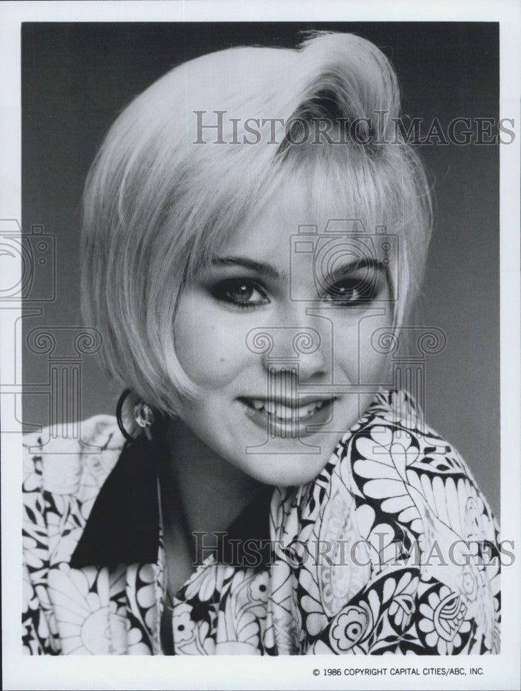 1986 Press Photo Actress Christine Applegate - Historic Images