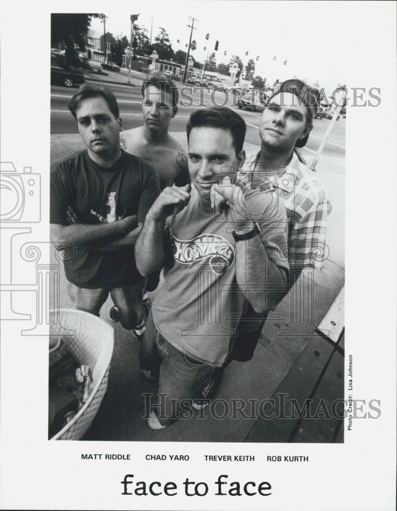 Press Photo Popular Musicians Matt,Chad,Trever &amp; Rob Are Face To Face - Historic Images