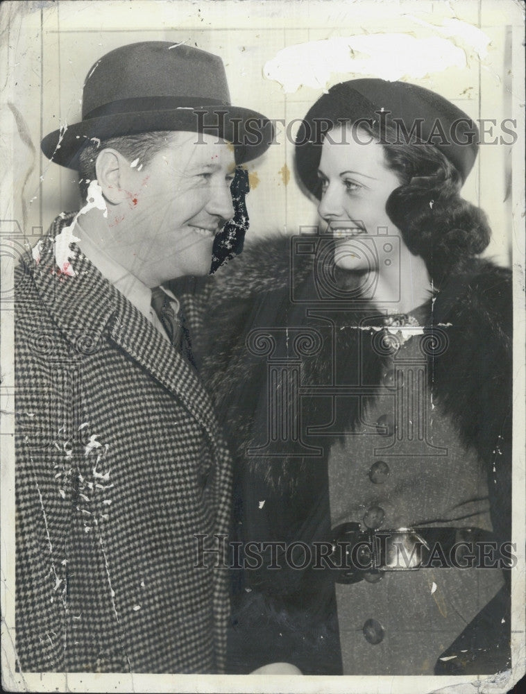 1936 Press Photo Comedian Jack Oakie bride Venita Barden - Historic Images