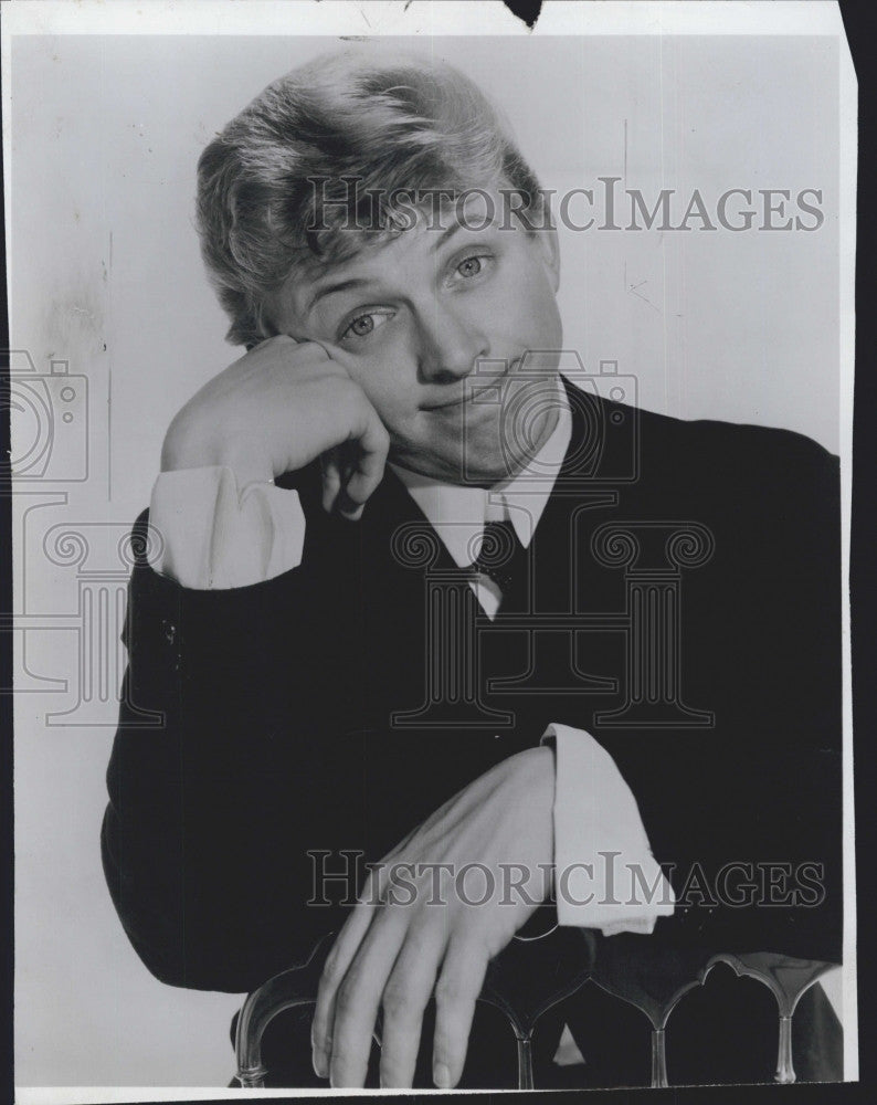 1965 Press Photo Actor Tommy Steele As Kipps In &quot;Half Of Sixpence&quot; - Historic Images